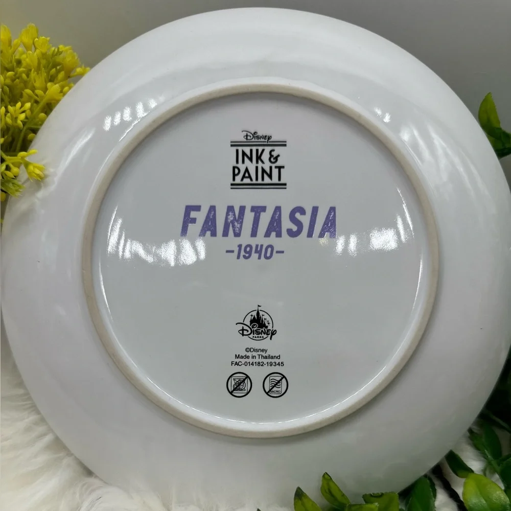 Disney Fantasia fine Ceramic Dessert/Salad White Plate
